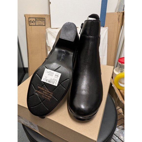 Clarks Women's Boots Emily 2 Belle Leather Size 5.5 M Black Leather Bootie - Picture 5 of 6